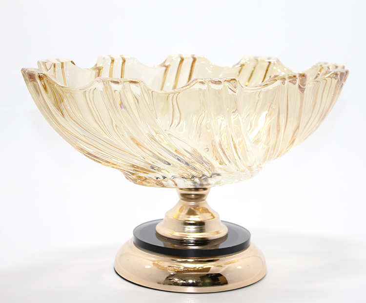 Lüks Ayaklı Kristal Cam Gondol Sunumluk Gold Detaylı