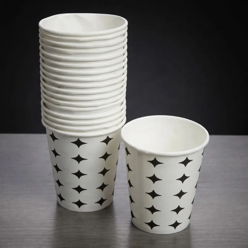 Siyah Yıldız Desenli Karton Bardak - 7 Oz - 50’li Paket