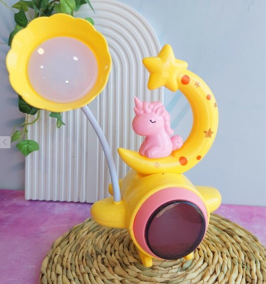 Çocuk Odası Ay ve Unicorn Desenli Gece Lambası