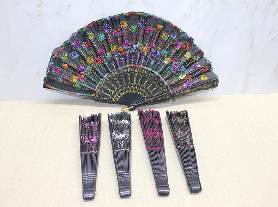 Plastik Yelpaze Model 3