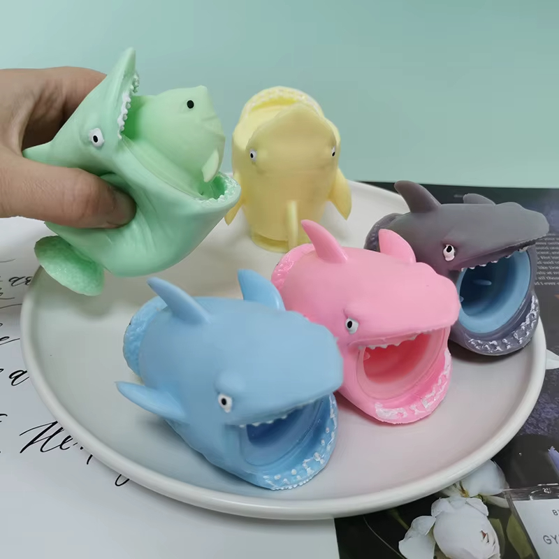 Sürpriz Karakterli Köpek Balığı Tasarımlı Squishy - 12’li Paket - Minik Balıklı