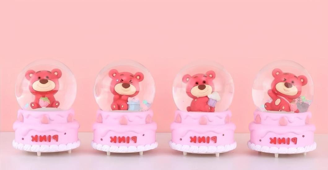 Ayıcıklı Işıklı Kar Küresi 7 Cm