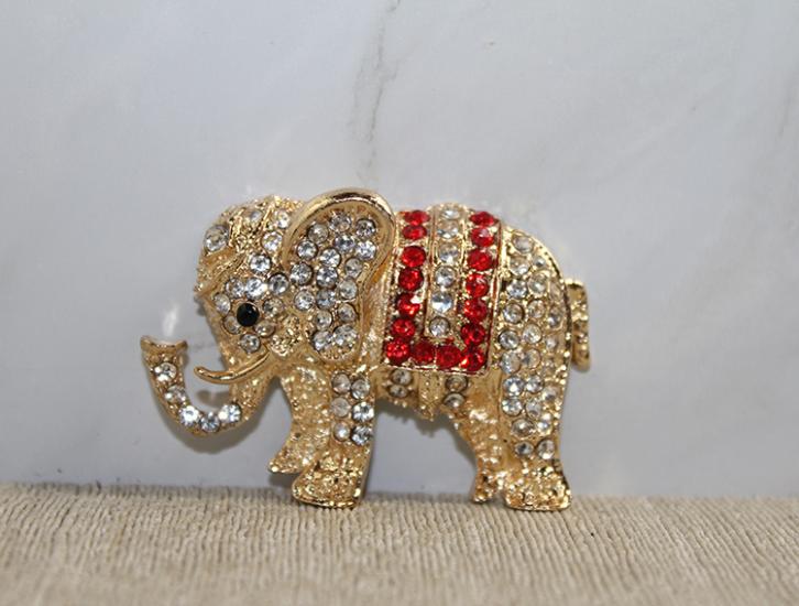 Swarovski Taşlı Magnet Model 7
