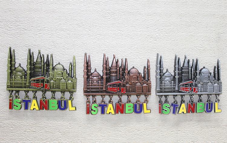 Sarkaçlı İstanbul Temalı Magnet - Model 3
