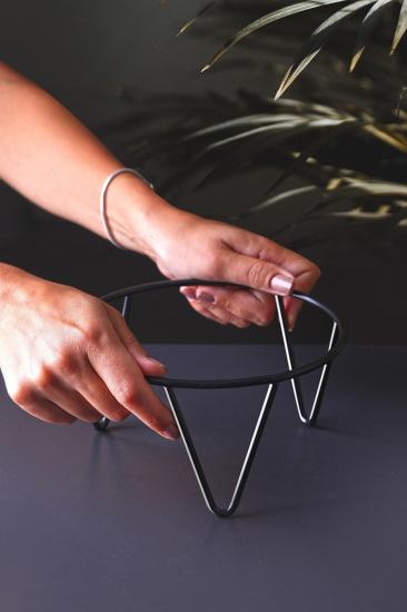 Sunum Tabağı Yükseltici 3 Ayak Metal Dekoratif Stand Mat Siyah Renk