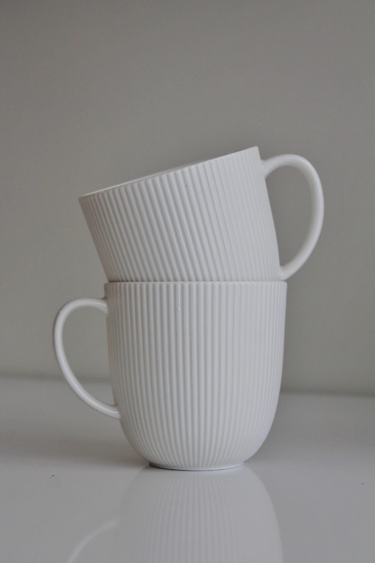 Yeni Trend Porselen Çizgili Kupa Büyük Mug Bardak 9 cm 310 ml